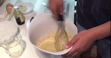 Misha makes crepes