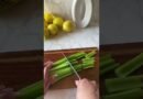 3-Minute Pineapple Ginger Green Juice To Heal Your Gut & Glow #healthyrecipes #easyrecipes #recipe
