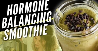 Delicious Hormone Balancing Smoothie At Home for Healthy Skin